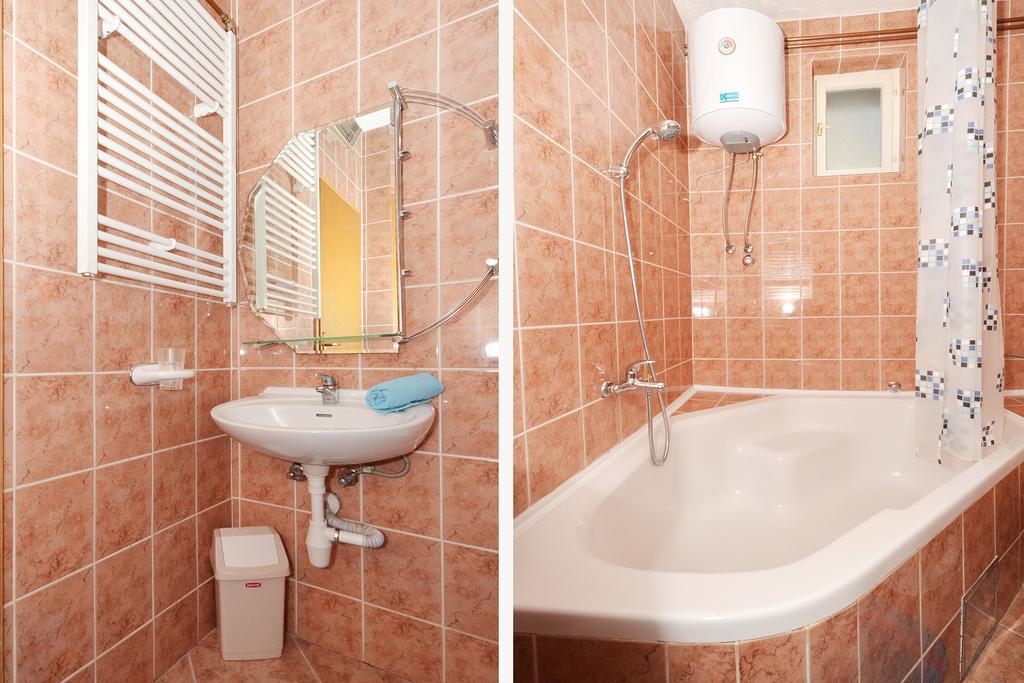Apartment Poseidon โตรกีร์ ภายนอก รูปภาพ