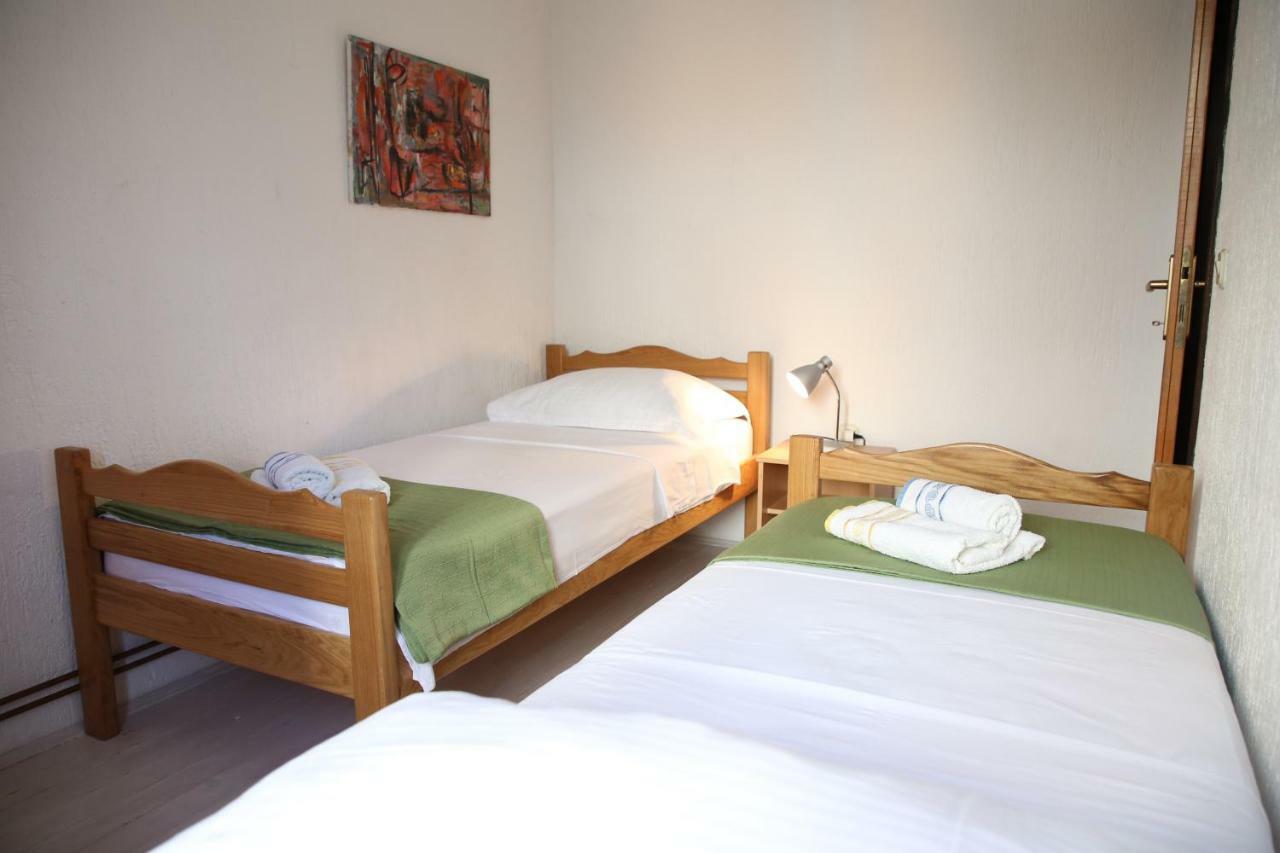 Apartment Poseidon โตรกีร์ ภายนอก รูปภาพ
