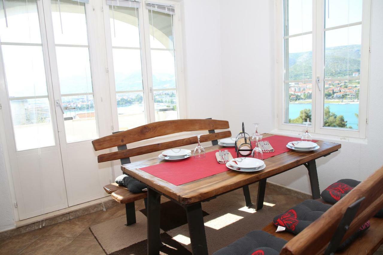 Apartment Poseidon โตรกีร์ ภายนอก รูปภาพ